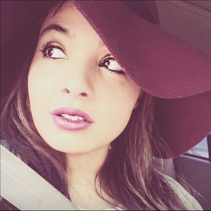 Meet your Posher, Tasha